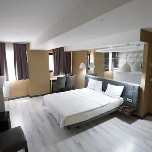 Hotel Time Mecidiyekoy, Istanbul